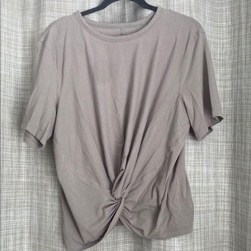 Lululemon Crescent T-Shirt Short Sleeve Tee Top Size 10 Color-Rover